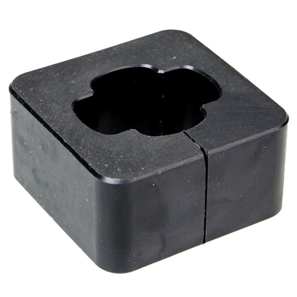 Dynamic Pylon Cutting Jig