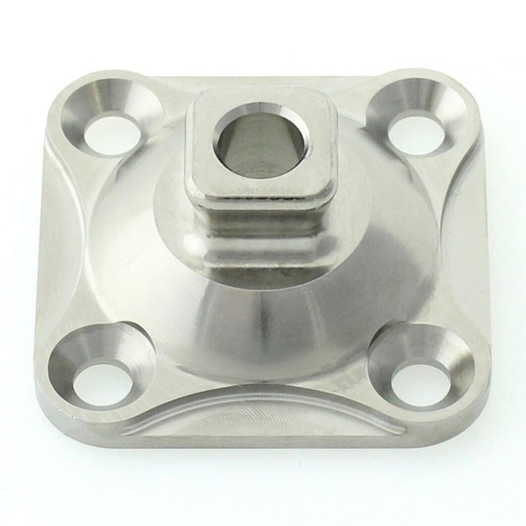 4-Hole Pyramid with Hole