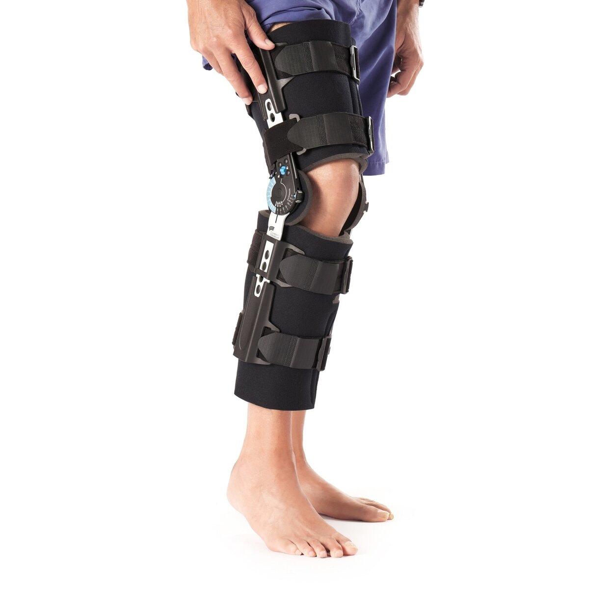 Compact Pro Post-OP Knee Brace